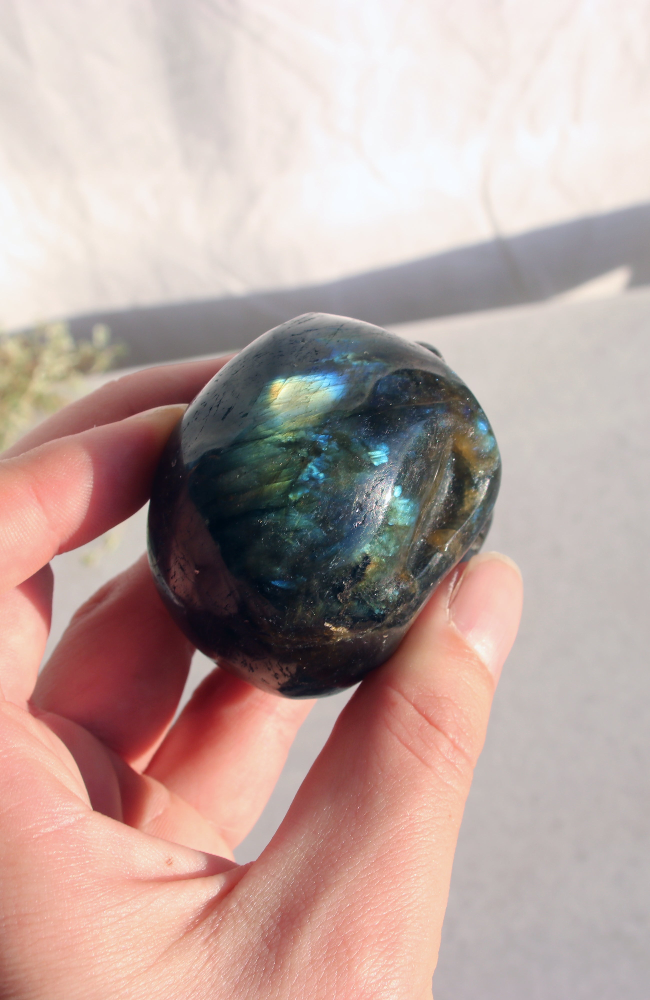 Labradorite Skull